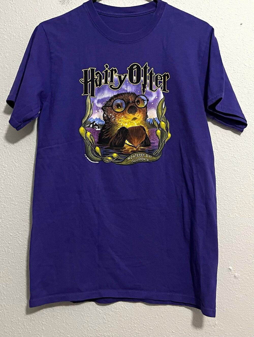 Men’s L Purple Otter Graphic Print Crew Neck Short Sleeve T-Shirt